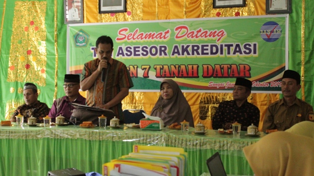 Pelaksanaan Akreditasi MTsN 7 Tanah Datar